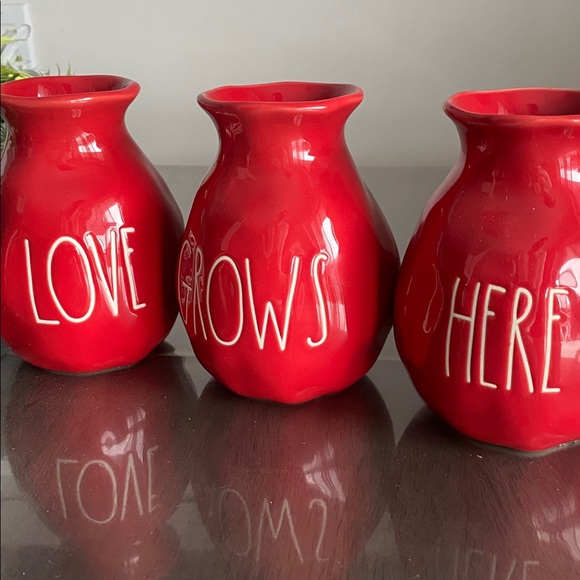 New🌈 Large Rae Dunn Ceramic Vases LOVE GROWS HERE decor - Picture 5 of 8